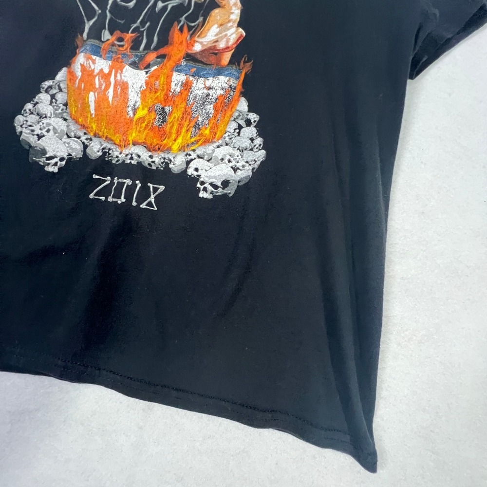 Cattleboro 2018 Medium Skulls Graphic Tshirt Grunge Flames Emo Y2k-Style - Picture 6 of 10